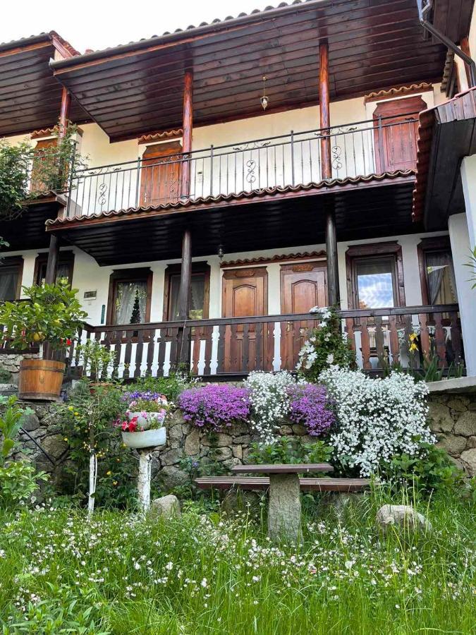 Гостоприемница Георги Kalofer Exterior photo